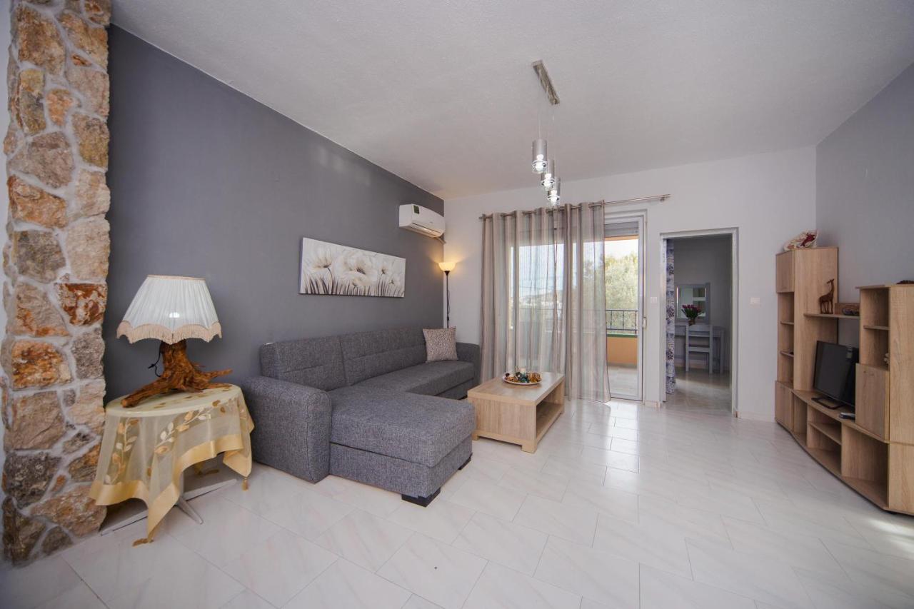Sunset Apartments Архангелос Екстериор снимка